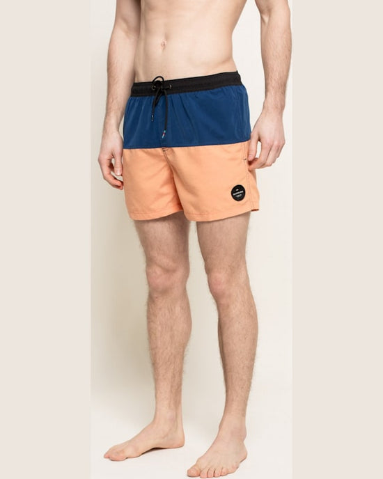 Pantaloni Quiksilver scurti bleumarin